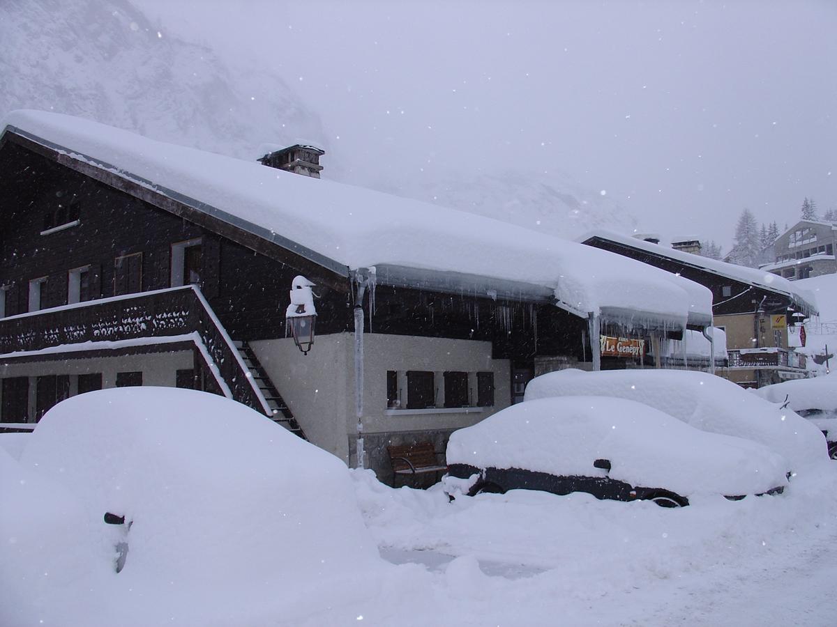 Hotel Le Genepy Tignes Bagian luar foto