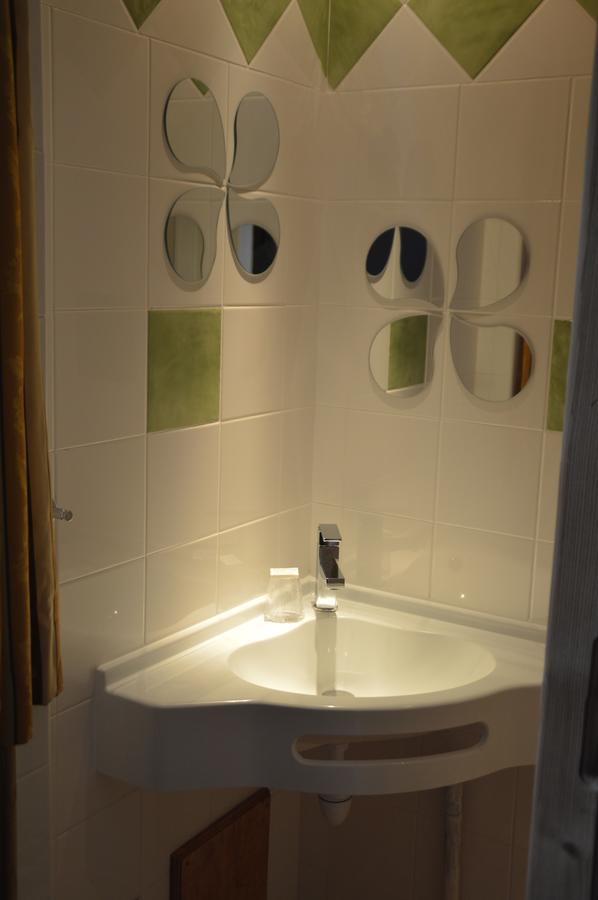 Hotel Le Genepy Tignes Bagian luar foto