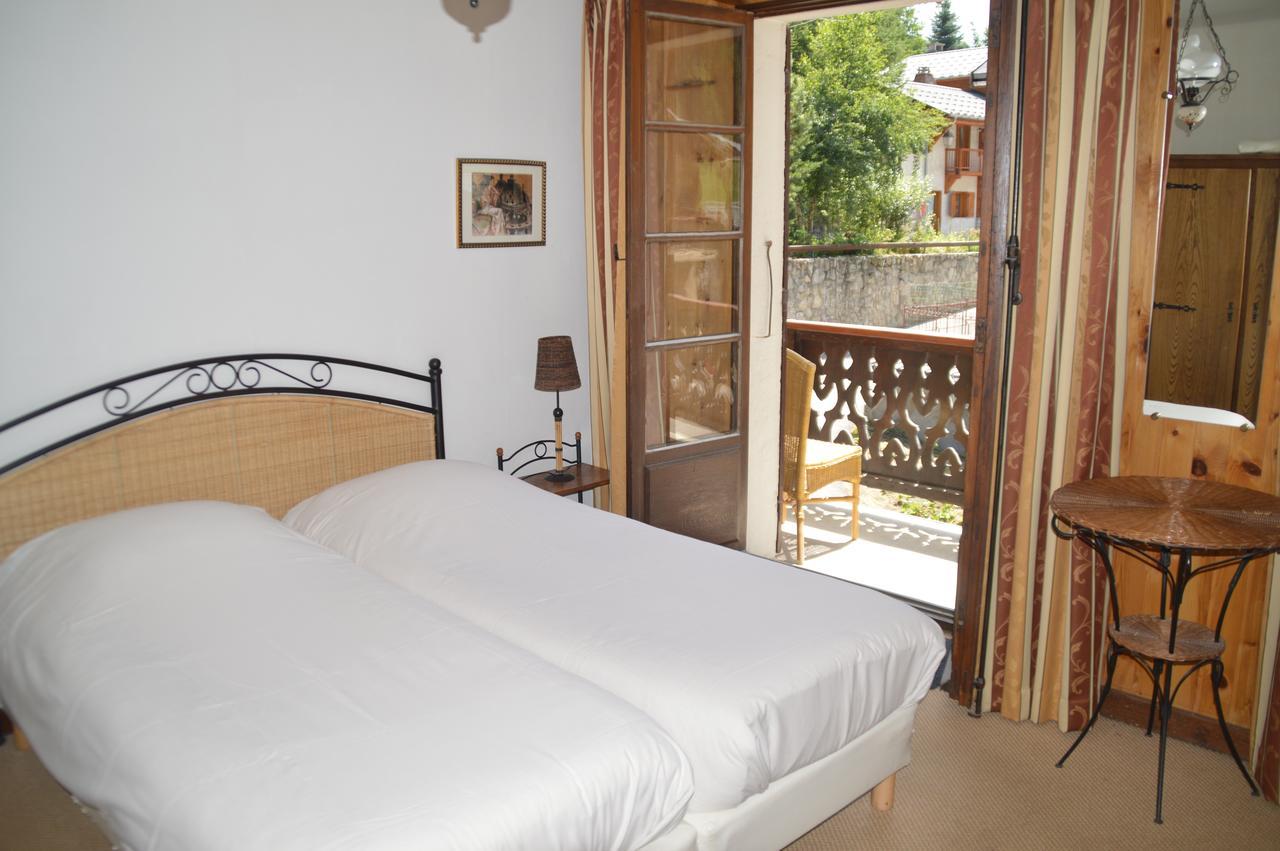 Hotel Le Genepy Tignes Bagian luar foto