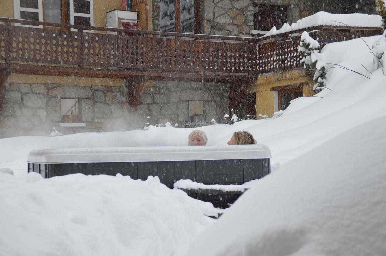 Hotel Le Genepy Tignes Bagian luar foto