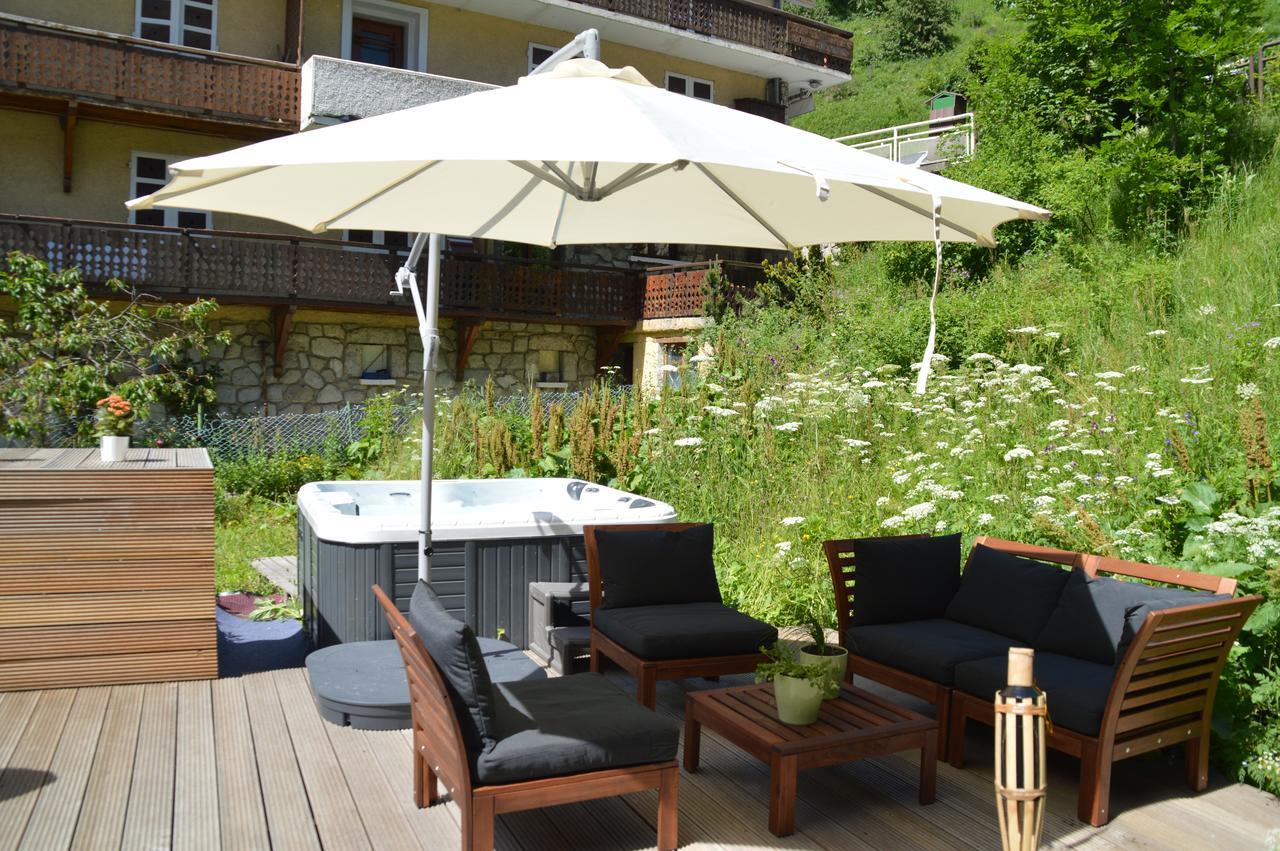 Hotel Le Genepy Tignes Bagian luar foto